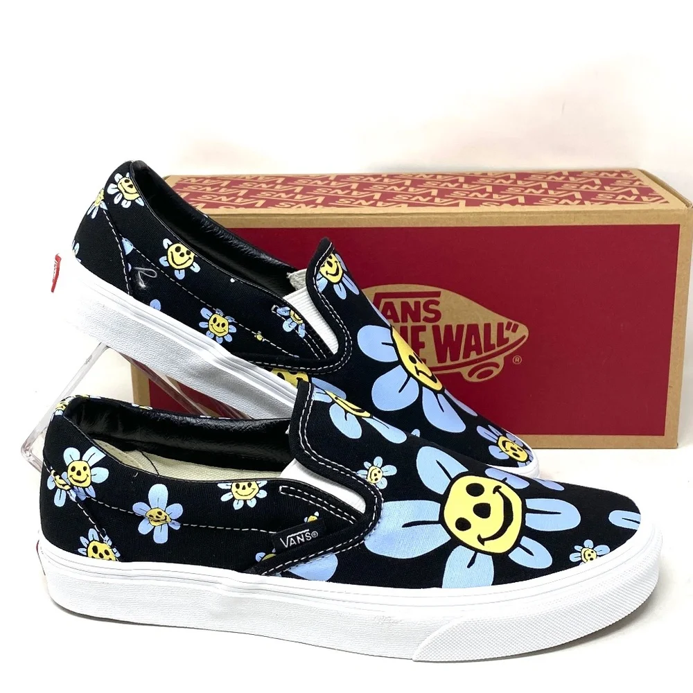 VANS Classic Slip On Low Top Black Floral Canvas Men’s Size Sneakers VN0A5JMHY23 - Picture 1 of 11